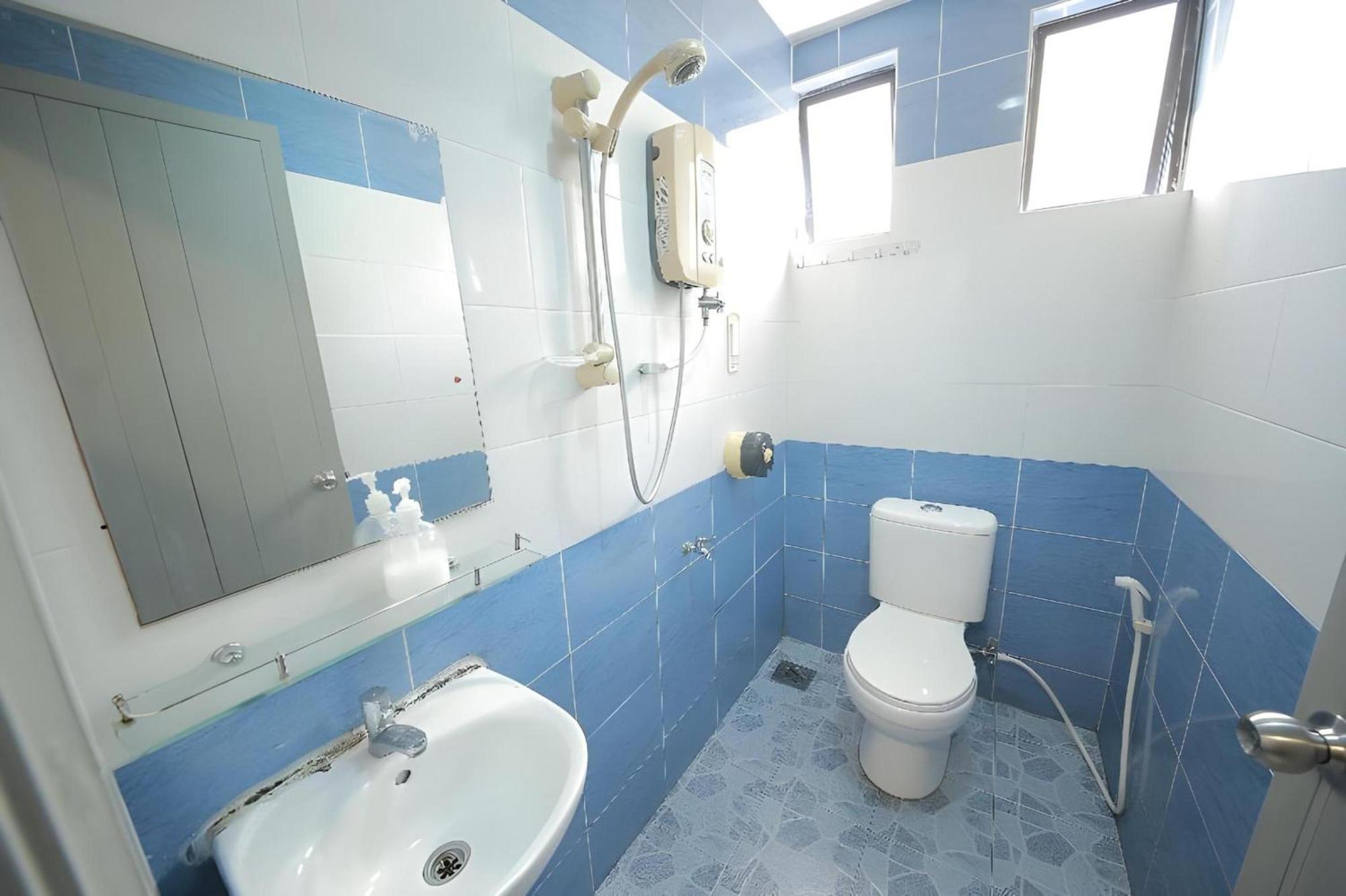 Skudai Hotel Экстерьер фото